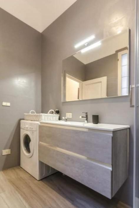Apartamento Residenza Zamboni Bolonia Exterior foto