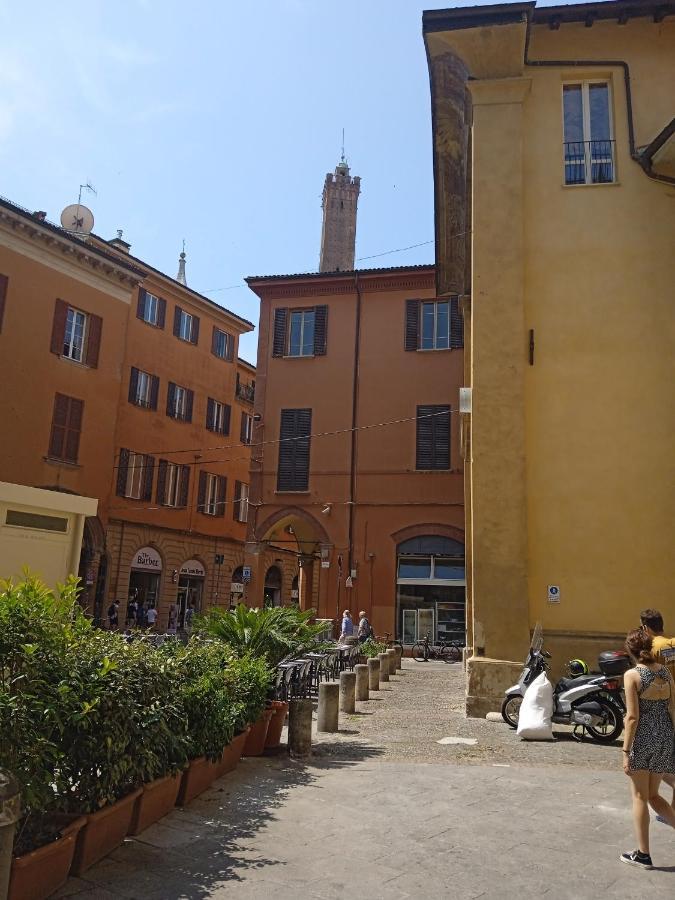 Apartamento Residenza Zamboni Bolonia Exterior foto